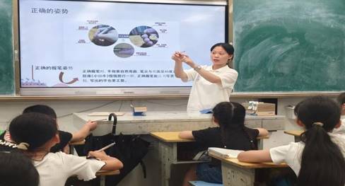 说明: 05a954663e30a6fb09224f7750798acc